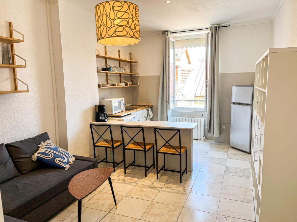 Suite Magelan Villeurbanne Exteriör bild